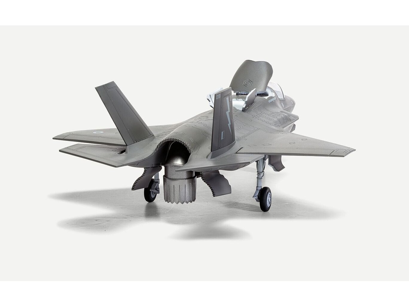 Airfix - Lockheed Martin F-35B Lightning II mudeli komplekt, 1/72, A55010 цена и информация | Klotsid ja konstruktorid | hansapost.ee