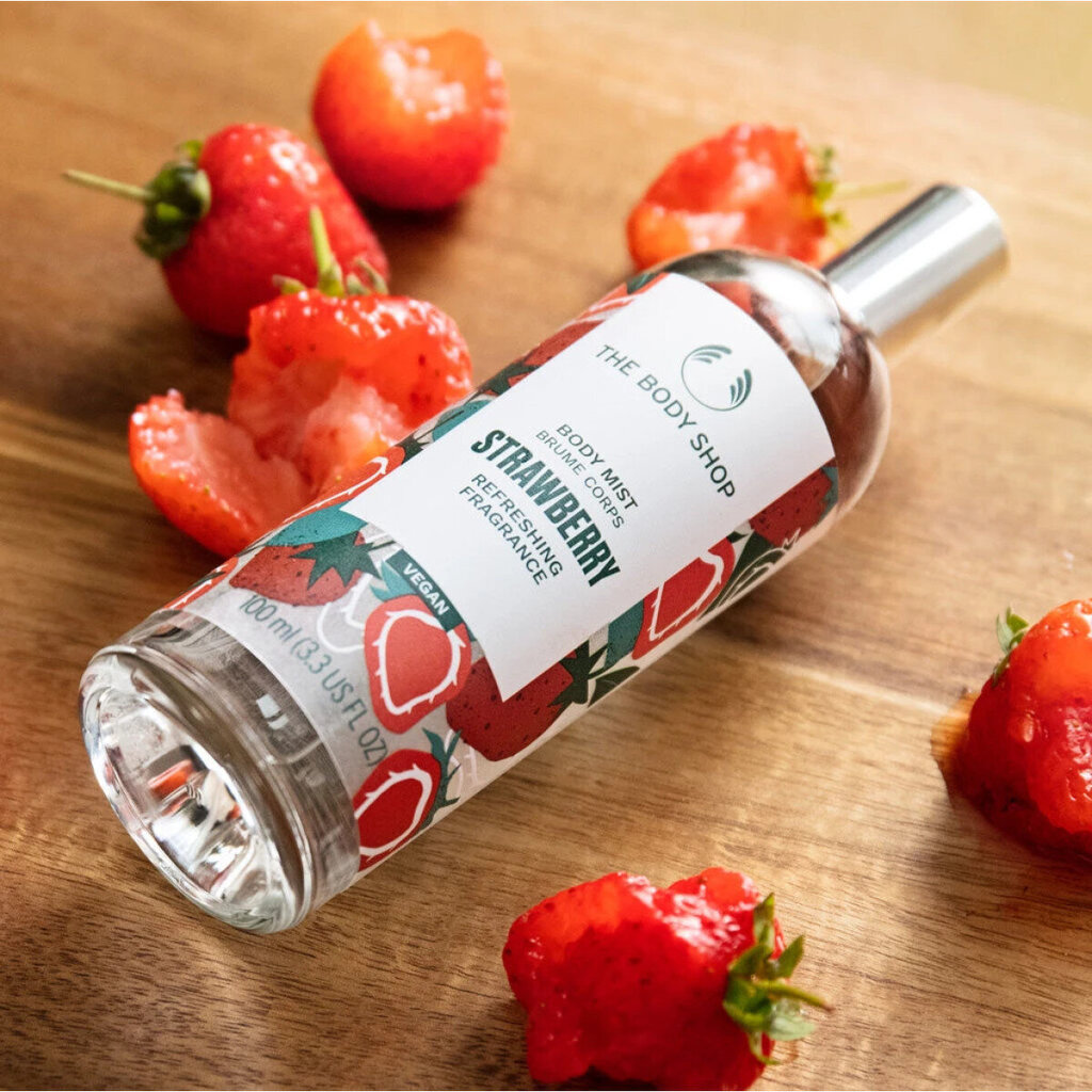 Kehasprei The Body Shop Strawberry body mist, 100 ml цена и информация | Kehakreemid, kehaõlid ja losjoonid | hansapost.ee