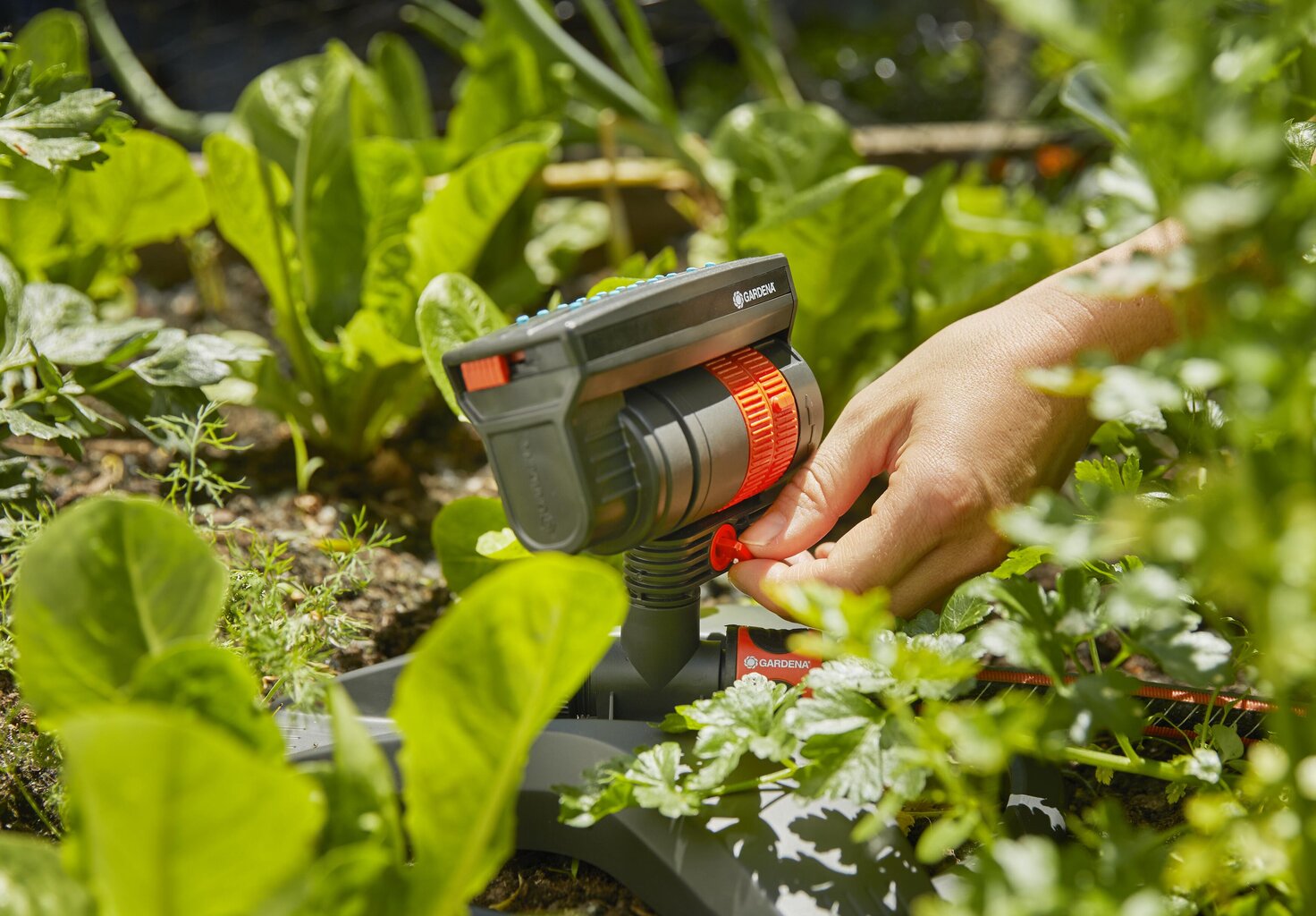 Pöörlev vihmuti GARDENA AquaZoom compact hind ja info | Niisutussüsteemid, kastmisvoolikud ja kastekannud | hansapost.ee