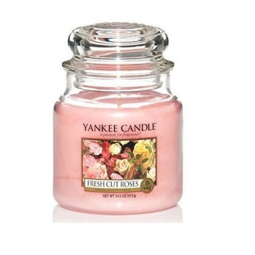 Lõhnaküünal Yankee Candle Fresh Cut Roses 411 g hind ja info | Küünlad, küünlajalad | hansapost.ee