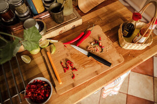 Fiskars нож для овощей Functional Form цена и информация | Fiskars Кухонные товары, товары для домашнего хозяйства | hansapost.ee