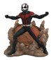 Diamond Select Gallery Diorama: Marvel Ant-Man and the Wasp Ant-Man цена и информация | Fännitooted mänguritele | hansapost.ee