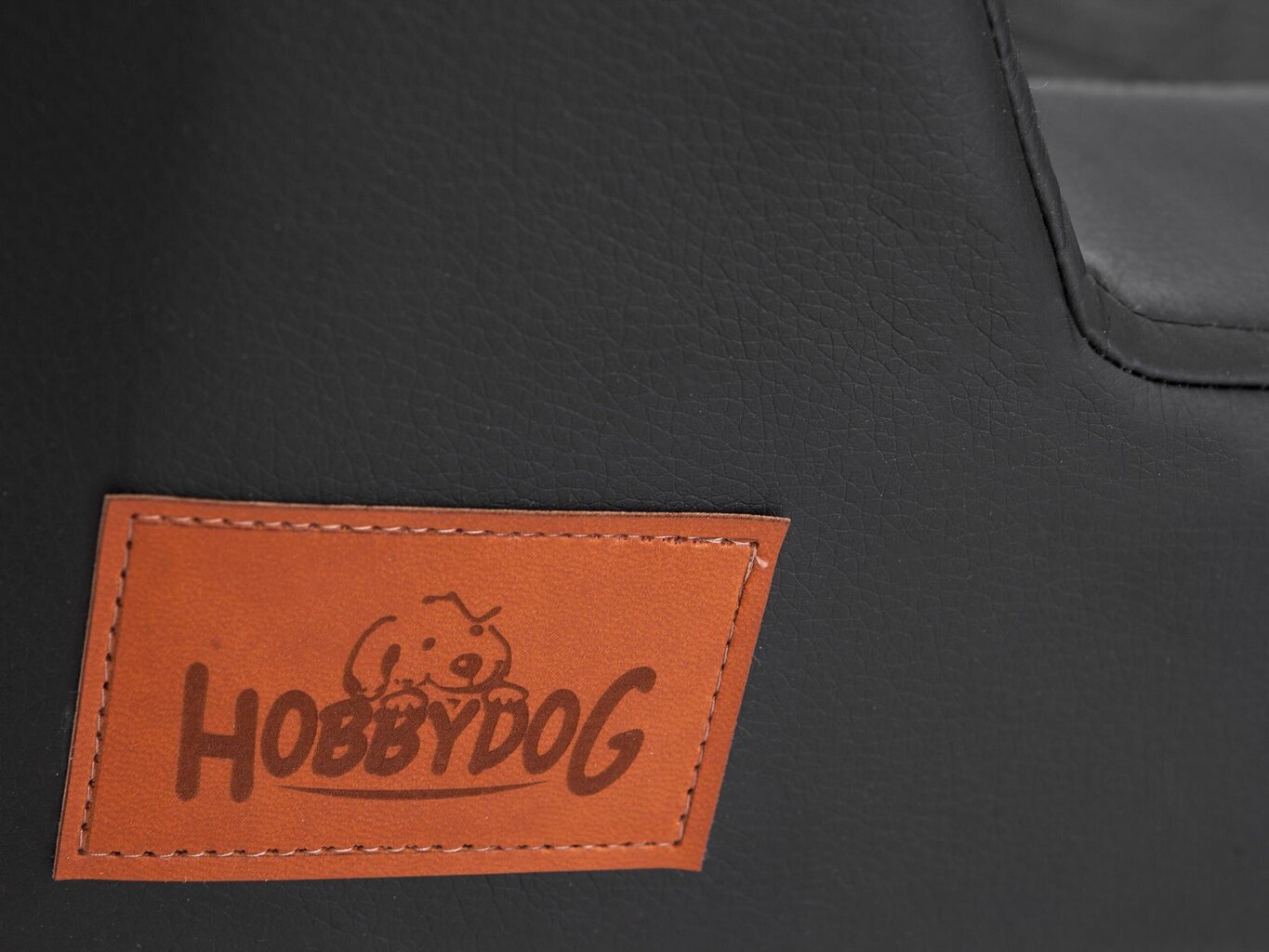Hobbydog pesa Triumph Black, L, 80x50x18 cm цена и информация | Pesad, asemed | hansapost.ee