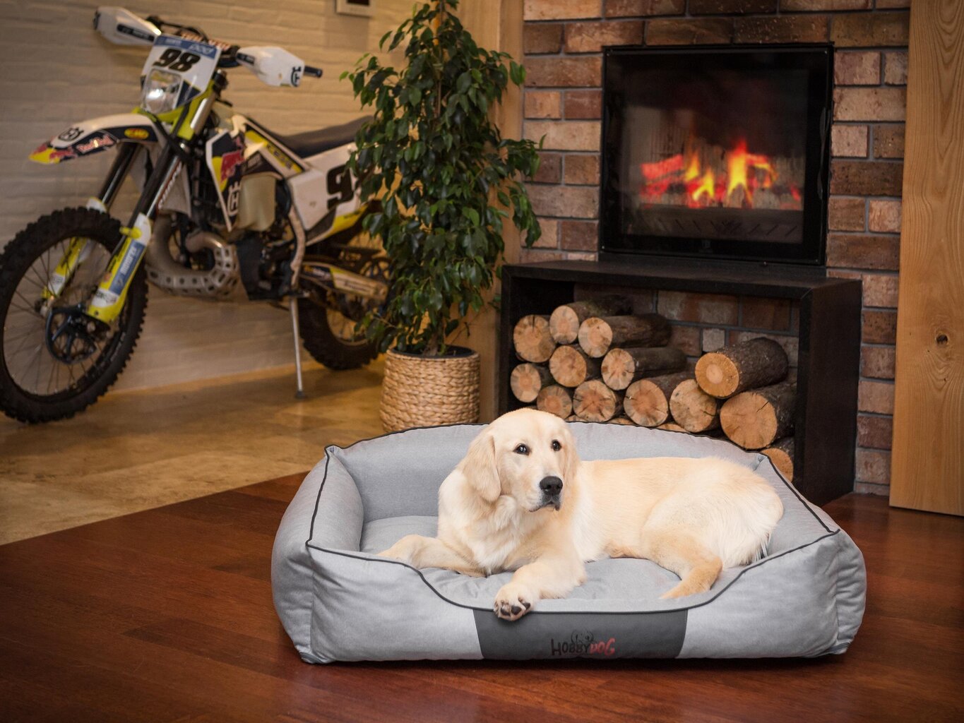 Hobbydog pesa Royal Light Grey Ekolen, XL, 84x65 cm цена и информация | Pesad, asemed | hansapost.ee