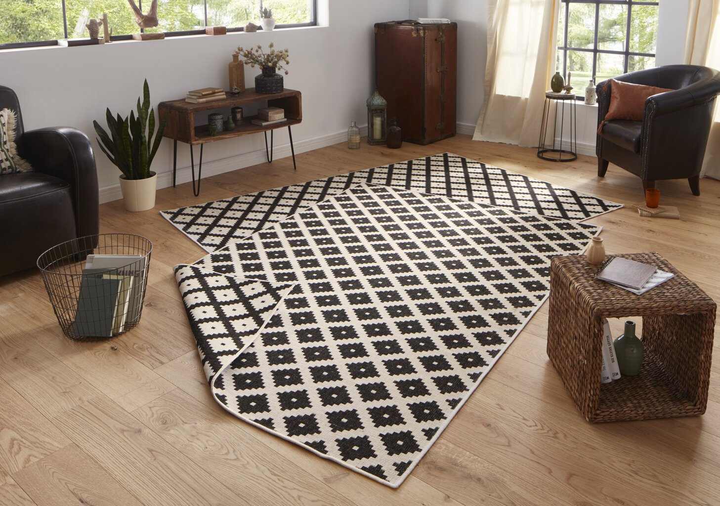 Vaip NORTHRUGS Twin Nizza Black Cream, 80x350 cm hind ja info | Vaibad | hansapost.ee