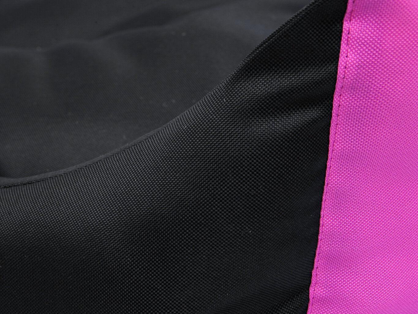 Hobbydog pesa Eco L, 62x43 cm, roosat/musta värvi hind ja info | Pesad, asemed | hansapost.ee