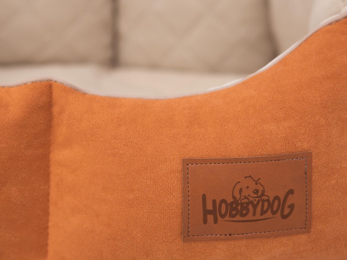 Koera pesa Hobbydog New York Premium, L, Orange, 60x52 cm цена и информация | Pesad, asemed | hansapost.ee