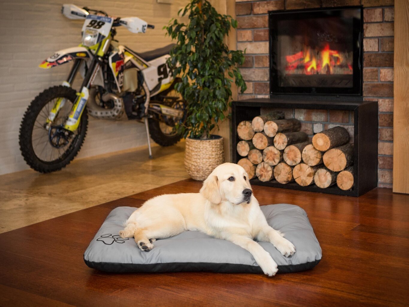 Hobbydog madrats lemmikloomale Eco Light Grey, R3, 115x80 cm hind ja info | Pesad, asemed | hansapost.ee