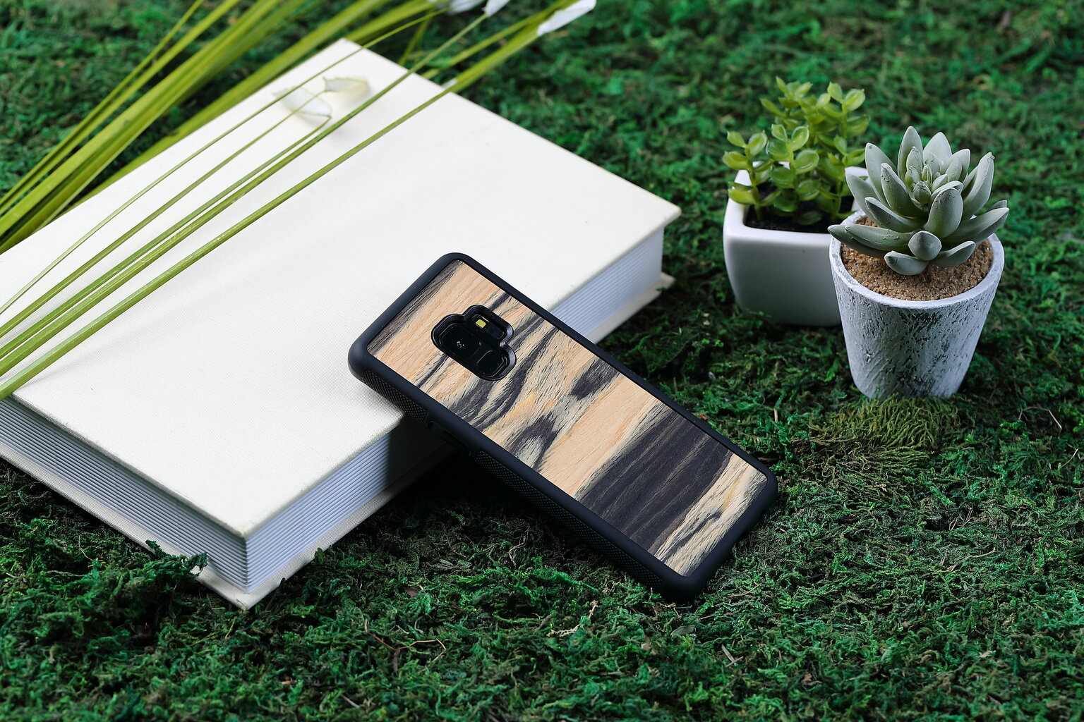 Mobiiltelefoni tagus Man&Wood sobib Samsung Galaxy S9, White ebony, Must hind ja info | Telefonide kaitsekaaned ja -ümbrised | hansapost.ee