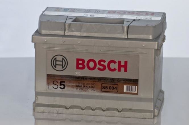 Aku Bosch 61Ah 600A S5004 hind ja info | Autoakud | hansapost.ee