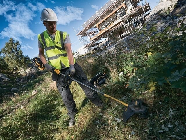 Murutrimmer ja võsalõikur 54V XR FLEXVOLT DEWALT DCM571N-XJ (ilma akuta) цена и информация | Trimmerid | hansapost.ee