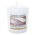 Ароматическая свеча Yankee Candle Angel Wings 49 г