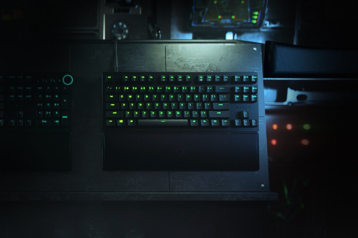 Klaviatuur Razer Huntsman V2 Purple Switch (SWE) : RZ03-03941300-R3N1 hind ja info | Klaviatuurid | hansapost.ee