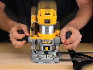 Freza Dewalt 900W 55mm - D26203 price and information | Freesid | hansapost.ee