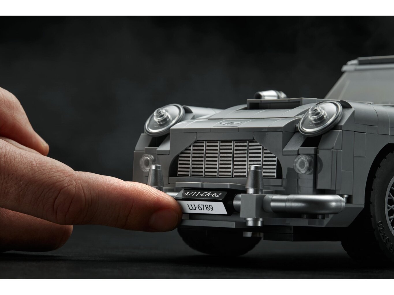 10262 LEGO® Creator Expert James Bond Aston Martin DB5 цена и информация | Klotsid ja konstruktorid | hansapost.ee