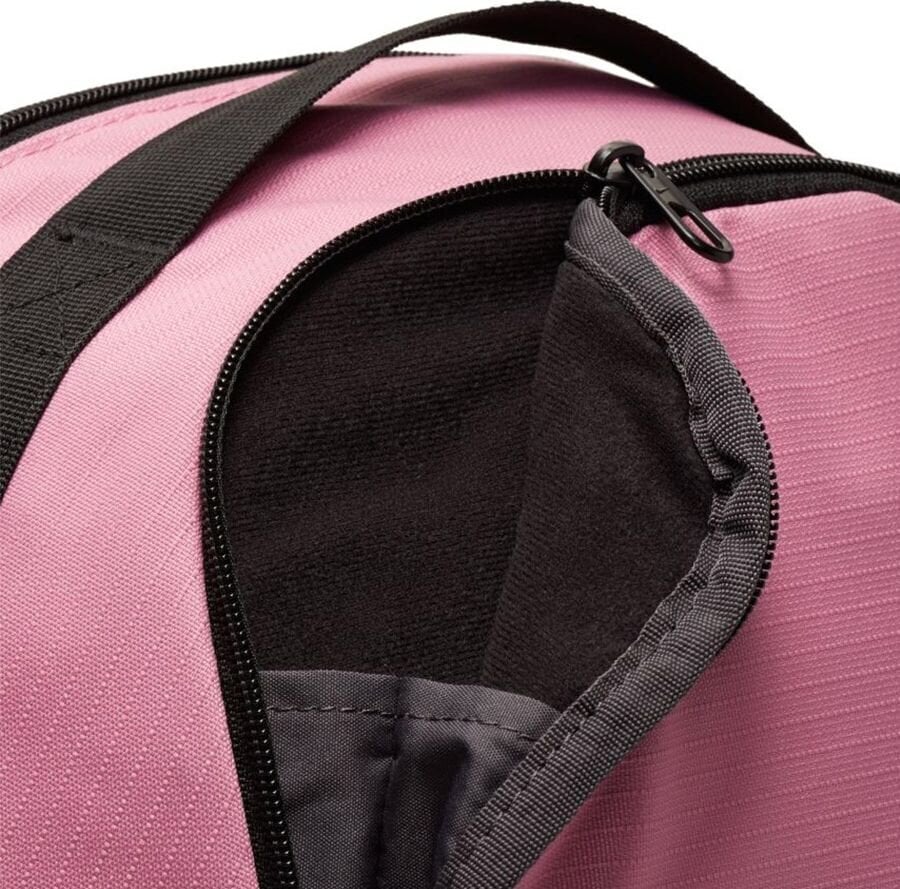 Sportlik seljakott Nike Brasilia BA6029 693, 18 l, roosa hind ja info | Spordikotid ja seljakotid | hansapost.ee