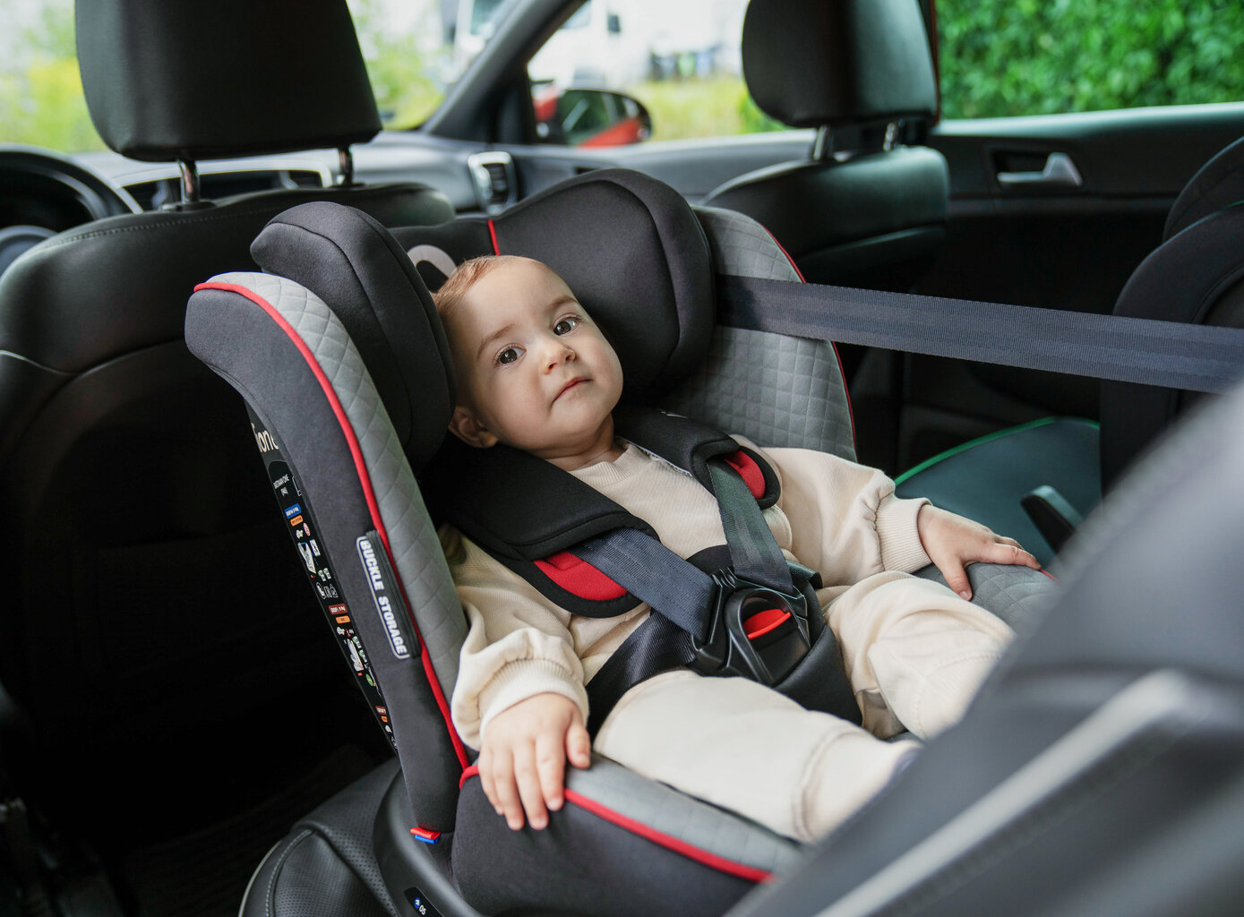 Turvatool Lionelo Bastiaan One Isofix, 0-36 kg, Black Onyx цена и информация | Turvatoolid ja turvahällid | hansapost.ee