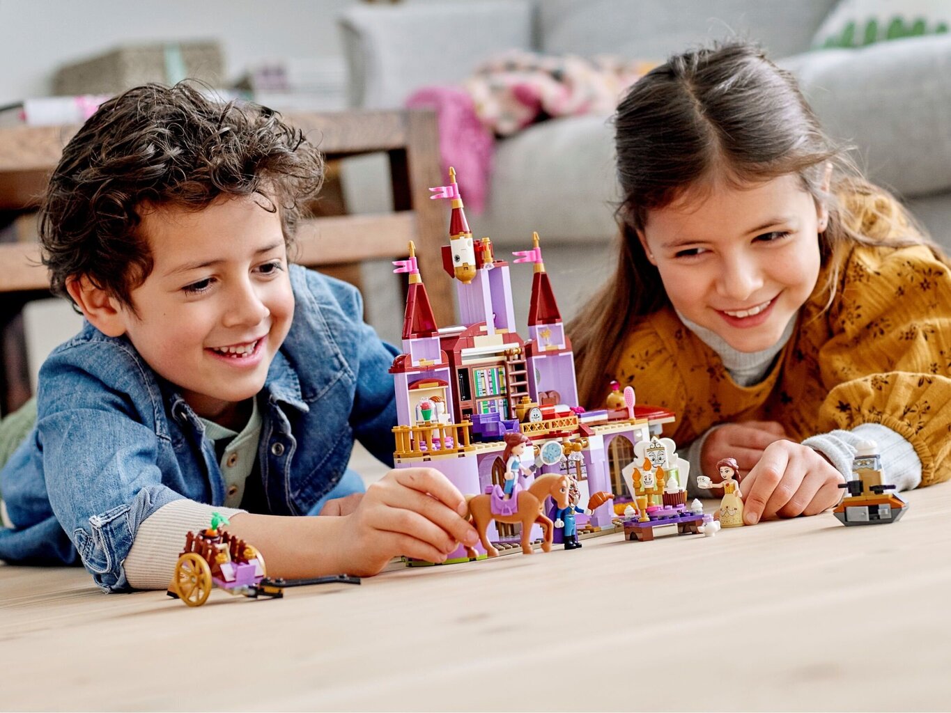 43196 LEGO® | Disney Princess Kaunitar ja koletis loss цена и информация | Klotsid ja konstruktorid | hansapost.ee