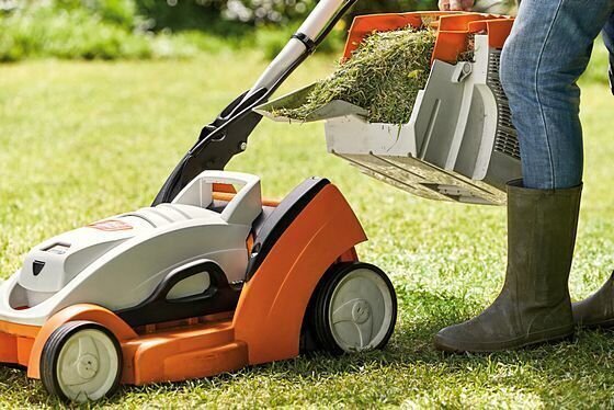 Akutoitega muruniiduk Stihl RMA 339 Compact KOMPLEKT цена и информация | Muruniidukid | hansapost.ee