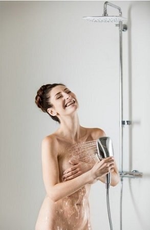 Dušikomplekt termostaadiga vannisegistiga Ravak Termo 300 цена и информация | Dušikomplektid ja süsteemid | hansapost.ee
