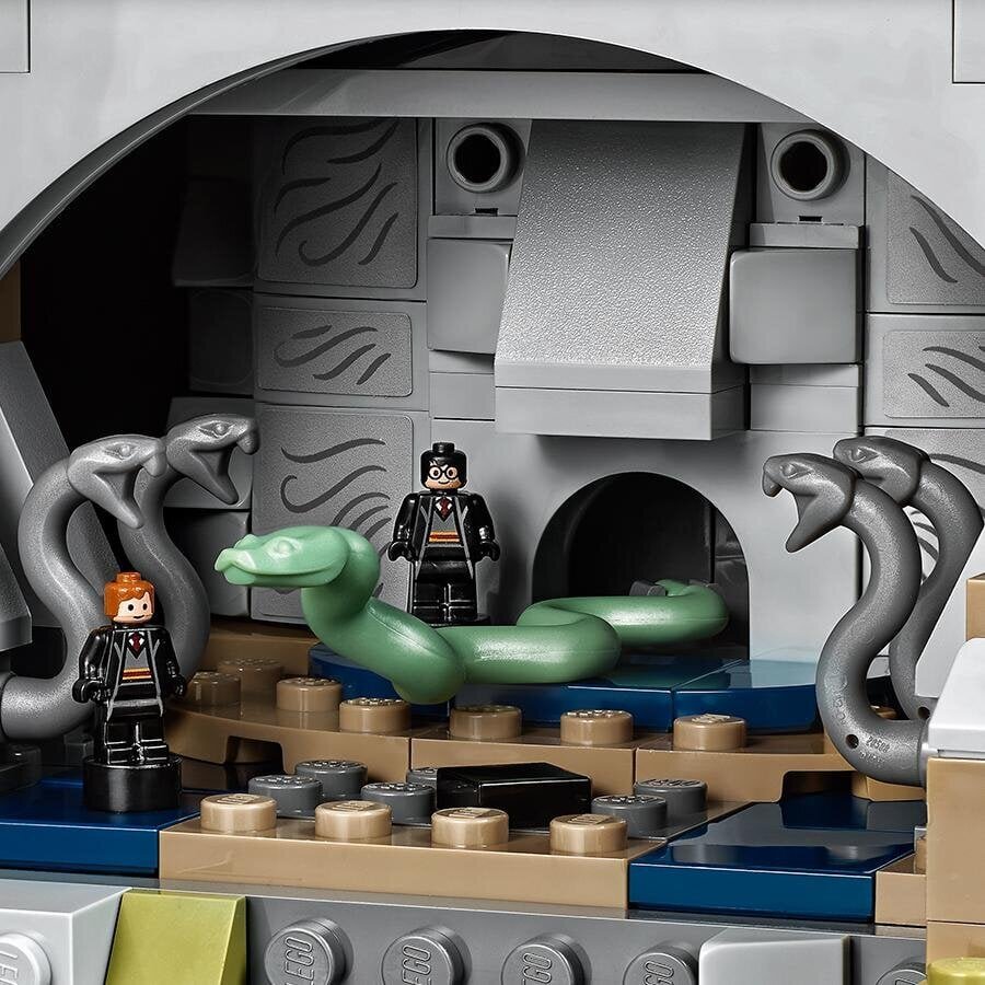 71043 LEGO® Harry Potteri Sigatüüka loss цена и информация | Klotsid ja konstruktorid | hansapost.ee