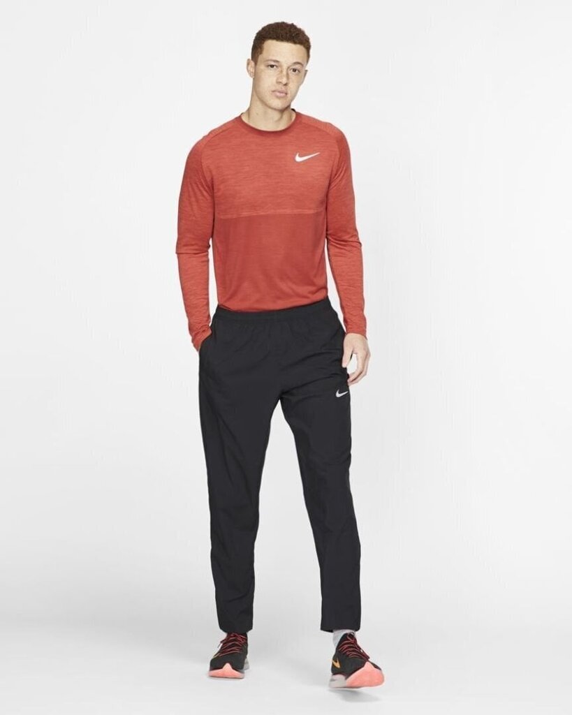 Nike meeste dressipüksid RUN STRIPE, must цена и информация | Spordiriided meestele | hansapost.ee