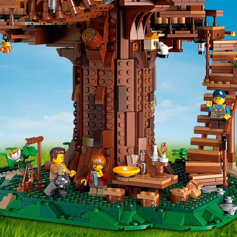 21318 LEGO® Ideas Puumaja hind ja info | Klotsid ja konstruktorid | hansapost.ee
