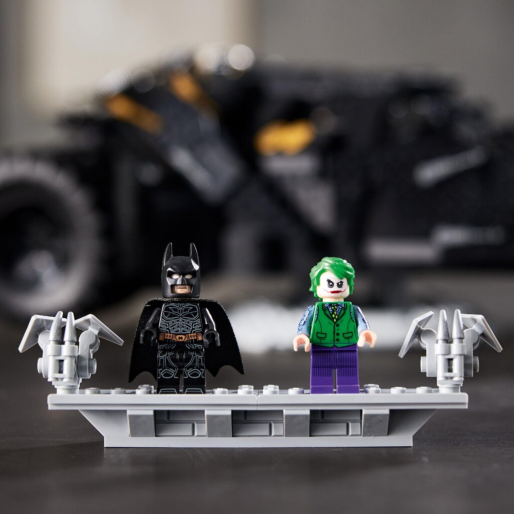 76240 LEGO® Super Heroes DC Batman Batmobile Tumbler hind ja info | Klotsid ja konstruktorid | hansapost.ee