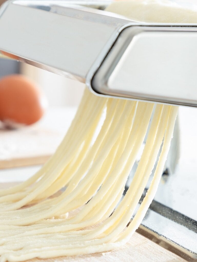 Värske pasta valmistamise masin koos retseptidega Frashta InnovaGoods цена и информация | Köögitarbed | hansapost.ee