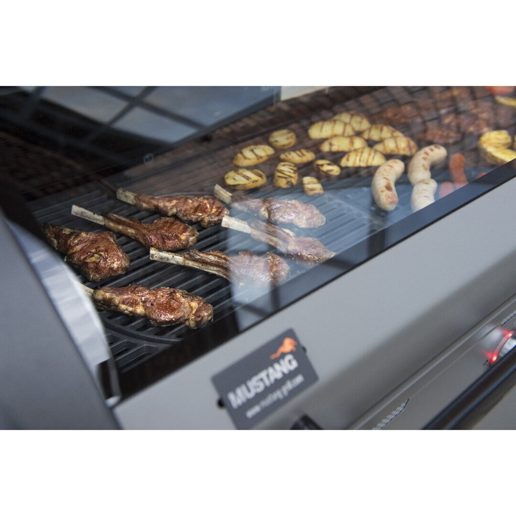 Gaasigrill Mustang Sapphire 5+1+1 must, 204 x 59 x 117 cm hind ja info | Grillid | hansapost.ee