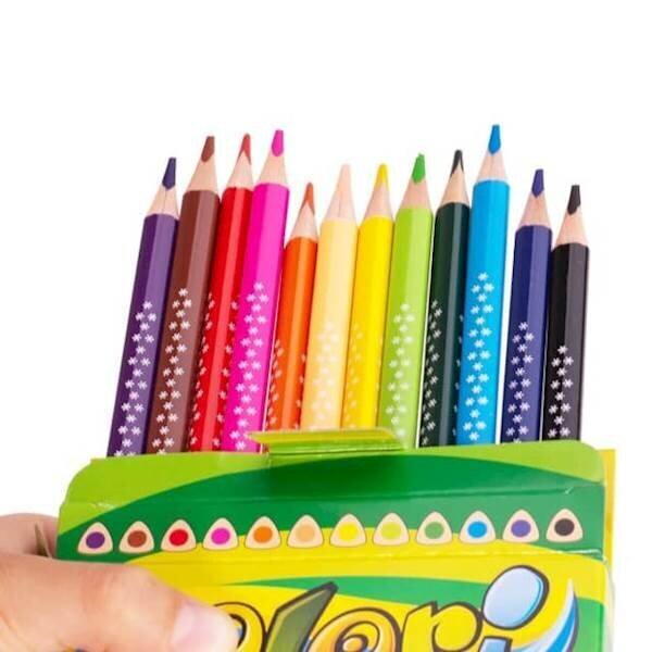 Värvilised pliiatsid, 12 värvi, kolmnurksed, teritajaga, Kolori, Penmate цена и информация | Kirjatarvikud | hansapost.ee
