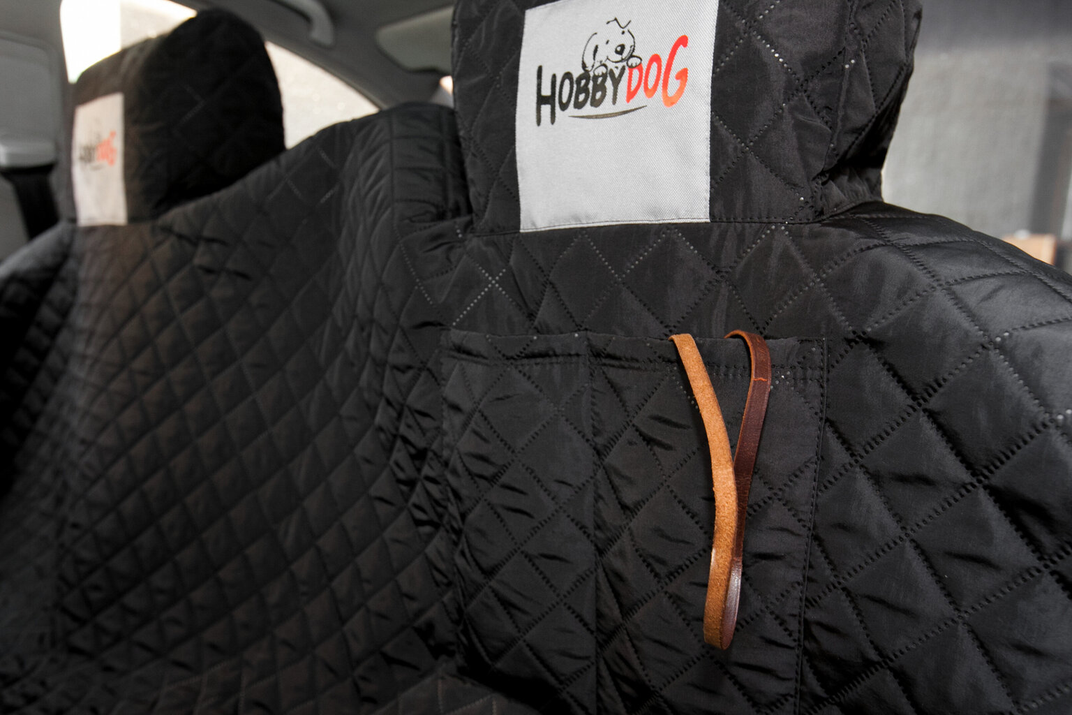 Hobbydog autoistme kate velcro-kinnitusega, must, 220x140 cm hind ja info | Koerte reisitarvikud | hansapost.ee