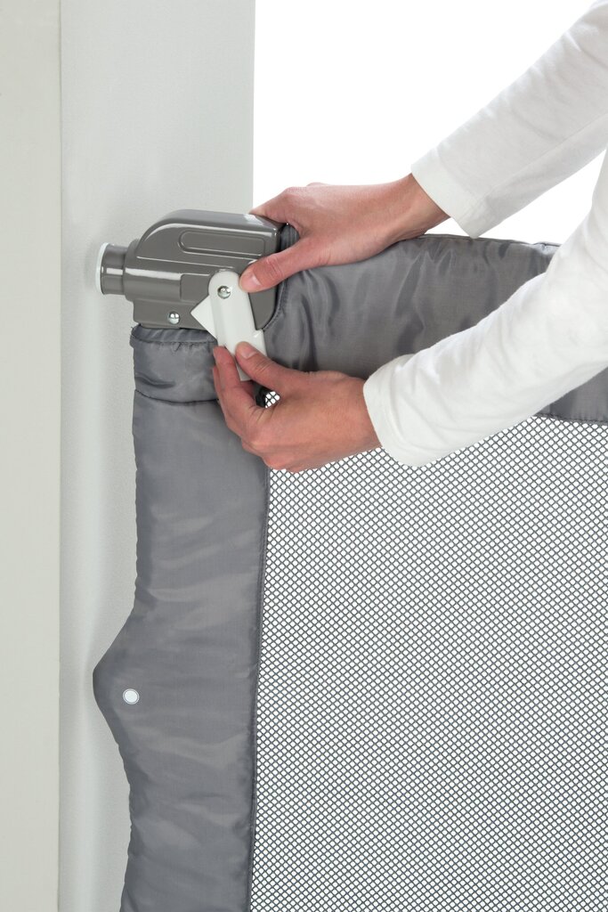 Turvaväravad Bebe Confort Travel Safety barrier, 71-93 cm, dark grey hind ja info | Ohutustarvikud lastele | hansapost.ee