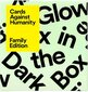 Cards Against Humanity – Family Edition: Glow In The Dark Box hind ja info | Lauamängud ja mõistatused perele | hansapost.ee