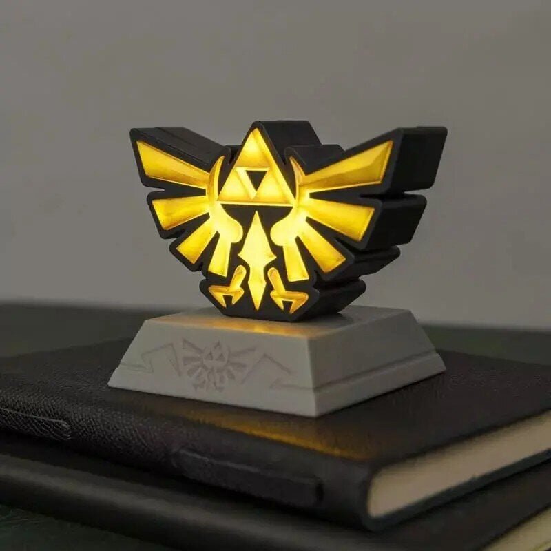 Paladone Legend of Zelda Hyrule Crest Icon цена и информация | Fännitooted mänguritele | hansapost.ee