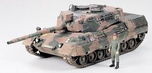Пластмассовая сборная модель Tamiya West German Leopard A4 цена и информация | Tamiya Товары для детей и младенцев | hansapost.ee
