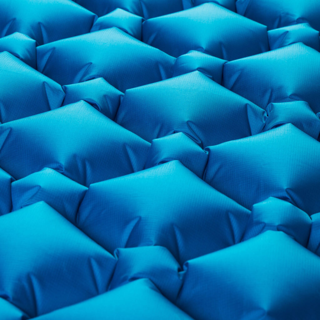 Täispuhutav reisimadrats Spokey Air Bed, 190x60x5 cm, sinine hind ja info | Matkamadratsid ja matkamatid | hansapost.ee
