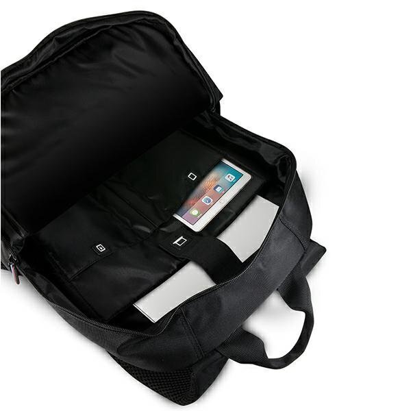 Backpack 16-tolline BMW sülearvuti/tahvelarvuti seljakott Black Carbon Red Stripe hind ja info | Sülearvutikotid | hansapost.ee