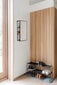Seinapeegel riiulitega Umbra, 62 cm, must hind ja info | Peeglid | hansapost.ee