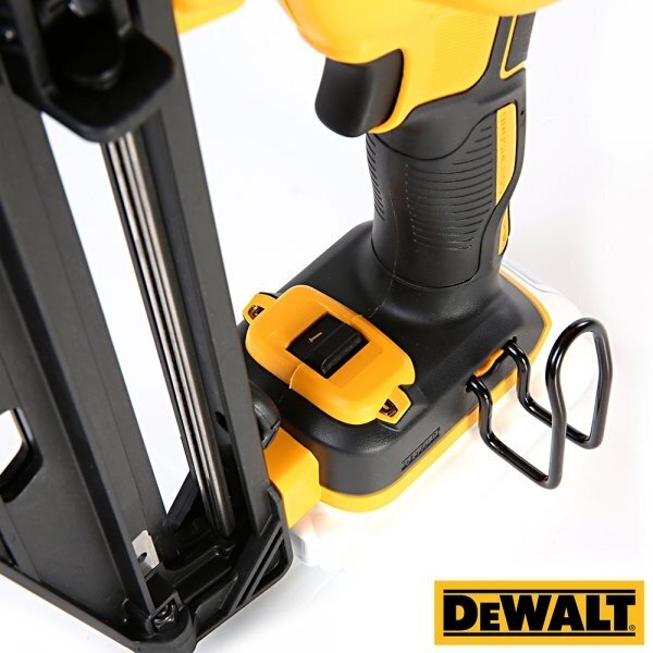 Pneumaatiline naelapüstol DeWalt DCN660N 18 V цена и информация | Käsitööriistad | hansapost.ee