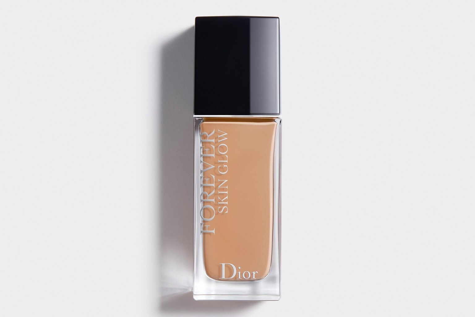 Makiažo pagrindas Christian Dior Forever Skin Glow, 30 ml, 4N Neutral цена и информация | Jumestuskreemid ja puudrid | hansapost.ee