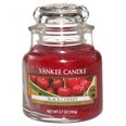 Lõhnaküünal Yankee Candle Black Cherry, 104 g