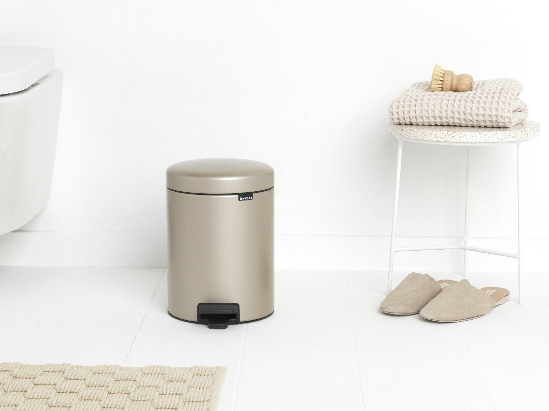 Brabantia NewIcon pedaaliga prügikast 5L, Champagne цена и информация | Prügikastid | hansapost.ee