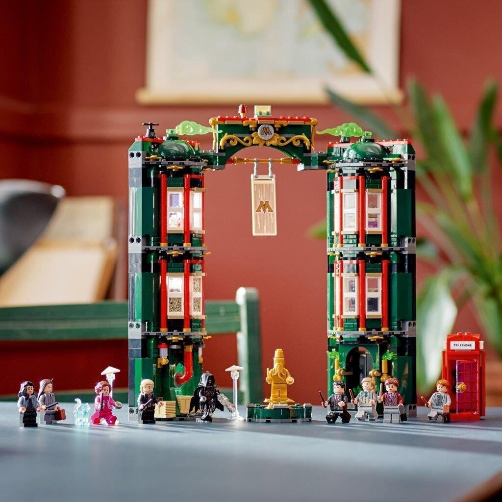 76403 LEGO® Harry Potter Võlukunsti ministeerium цена и информация | Klotsid ja konstruktorid | hansapost.ee