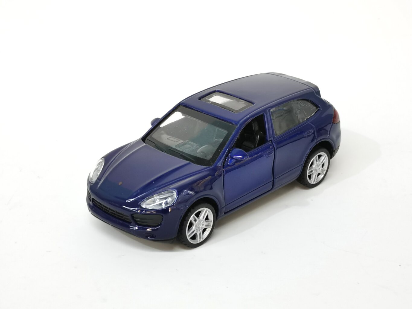 MSZ metallist mudelauto Porsche Cayenne S, 1:43 цена и информация | Mänguasjad poistele | hansapost.ee