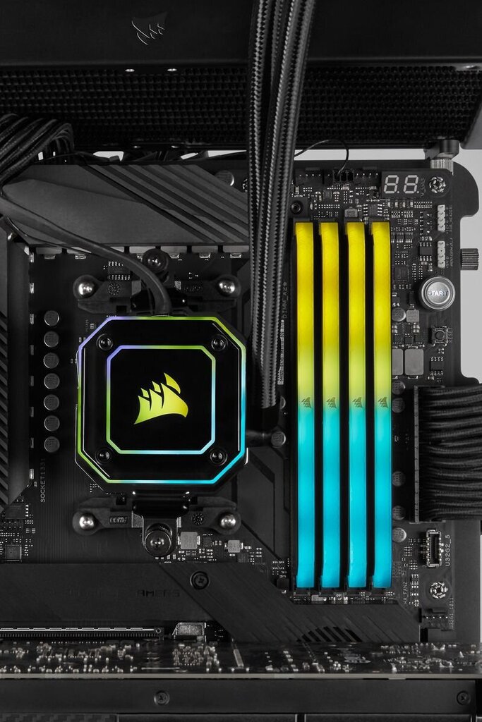 Corsair CMG32GX4M2E3200C16 цена и информация | Operatiivmälu | hansapost.ee