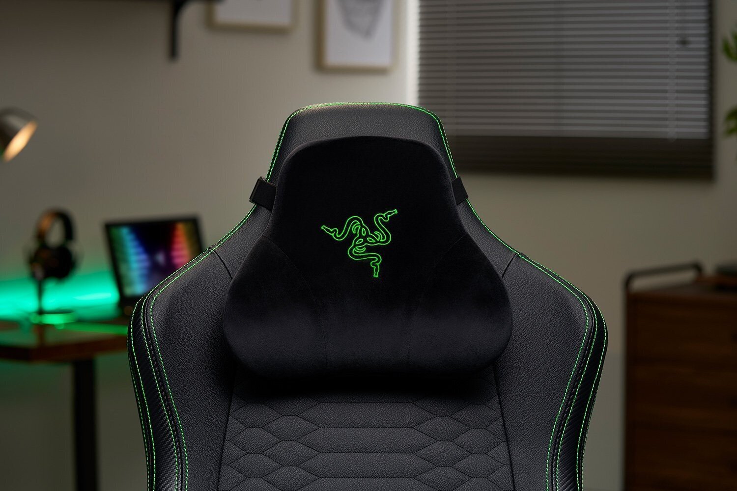 Peatugi Razer Head Cushion, must hind ja info | Muud tarvikud mööblile | hansapost.ee