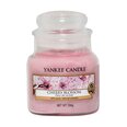 Ароматическая свеча Yankee Candle Cherry Blossom, 105 г