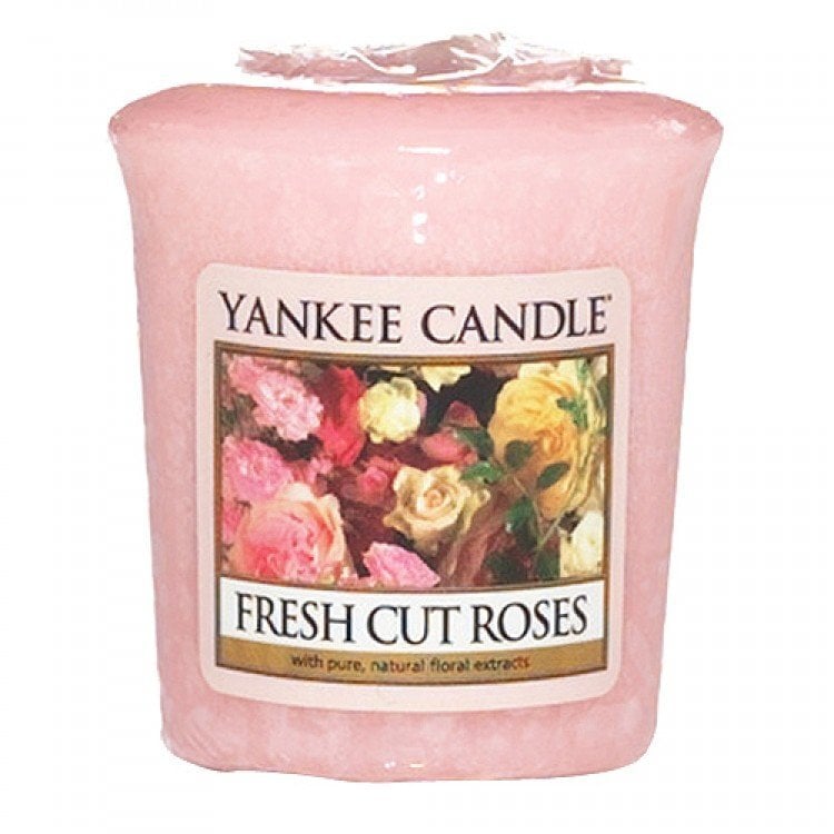 Yankee Candle Fresh Cut Roses - Aromatic votive candle 49.0g цена и информация | Küünlad, küünlajalad | hansapost.ee