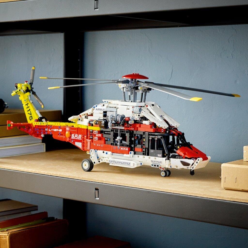 42145 LEGO® Technic„Airbus H175“ päästehelikopter hind ja info | Klotsid ja konstruktorid | hansapost.ee
